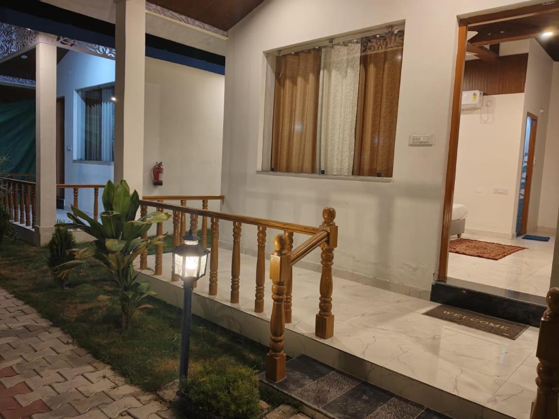 Corbett Jungle Breeze Resort Ramnagar  Bagian luar foto
