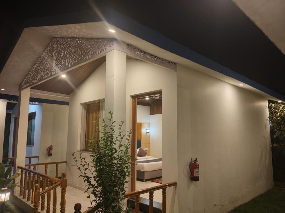 Corbett Jungle Breeze Resort Ramnagar  Bagian luar foto