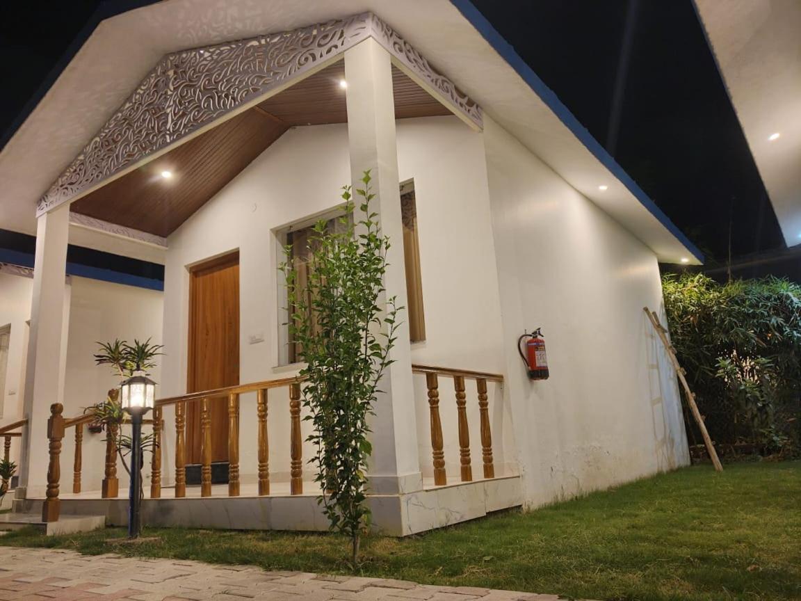 Corbett Jungle Breeze Resort Ramnagar  Bagian luar foto