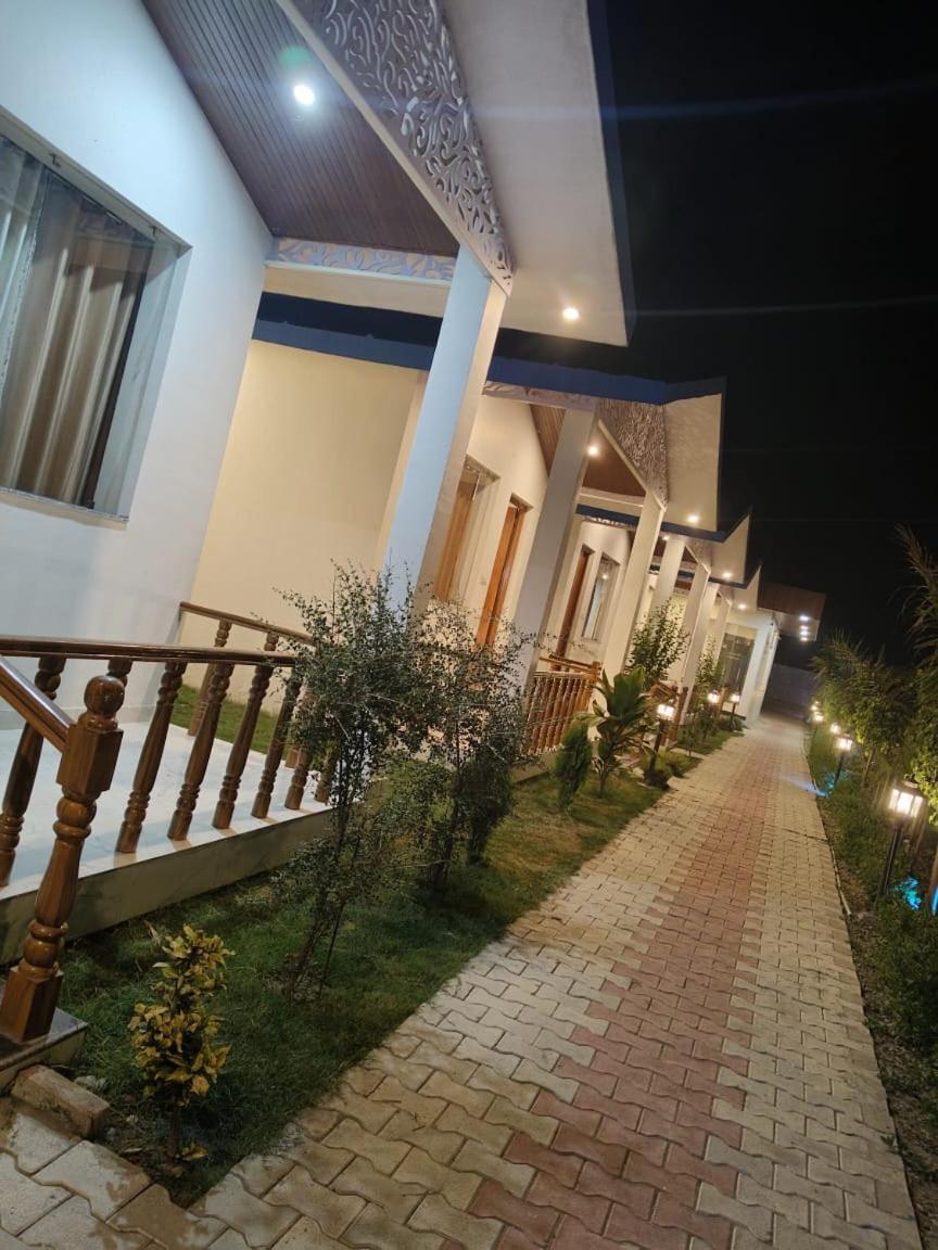 Corbett Jungle Breeze Resort Ramnagar  Bagian luar foto